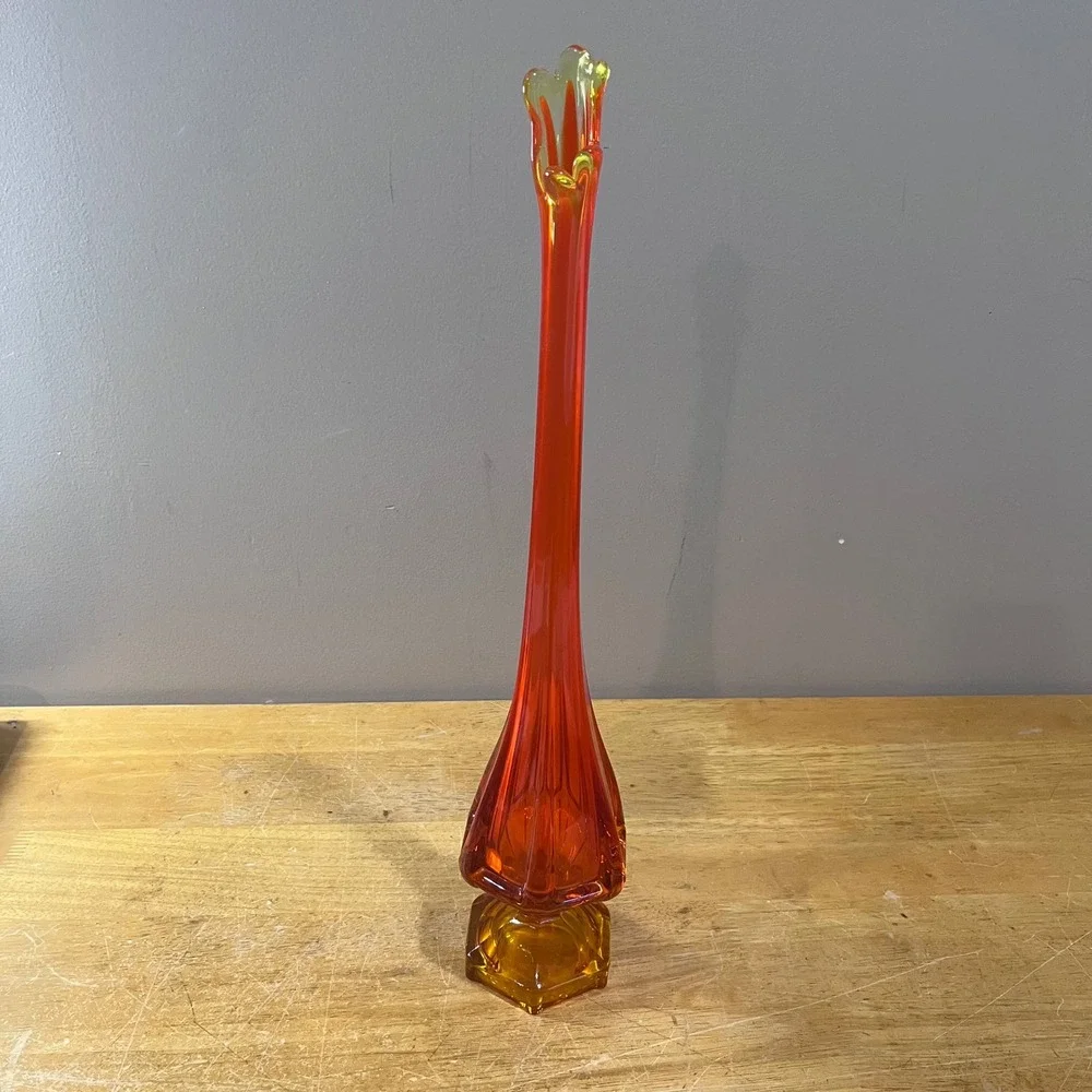 Vtg Viking Epic Column Swung Vase Amberina Orange Glows‎ MCM 20.5